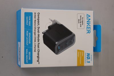 Anker Nano Charger 70W, 3 ports, Black, 2 x 24 pin USB-C, 4 pin USB Type A, UNPACKED, MISSING INNER PACKAGING